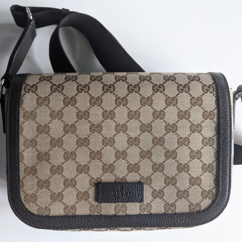 Gucci Shoulder Bag